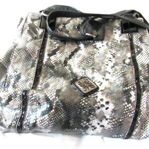 Ladies Bag by Simply Vera. New